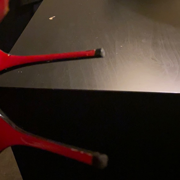 Christian Louboutin So Kate Black Patent Pumps 41 EUR - Picture 12 of 13